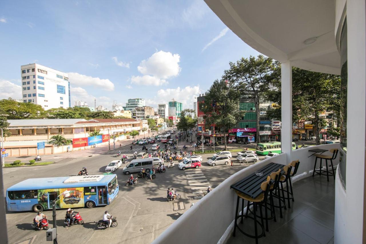 Scandinavian Apartment With Balcony In Bui Vien Ciudad Ho Chi Minh  Exterior foto